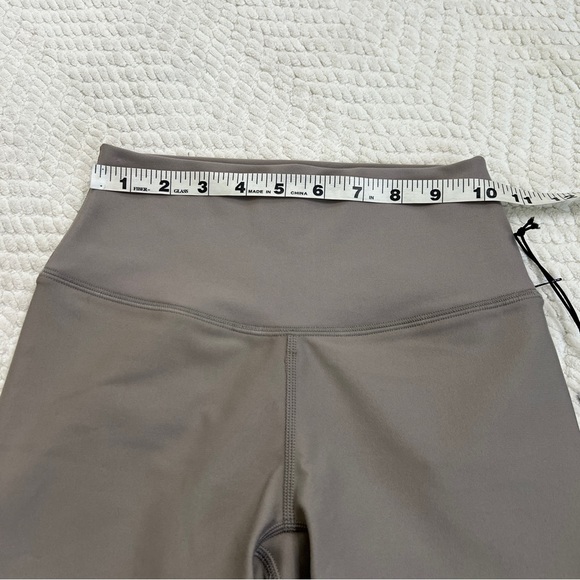 Abercrombie & Fitch YPB Taupe Biker Short, XS - Picture 7 of 13